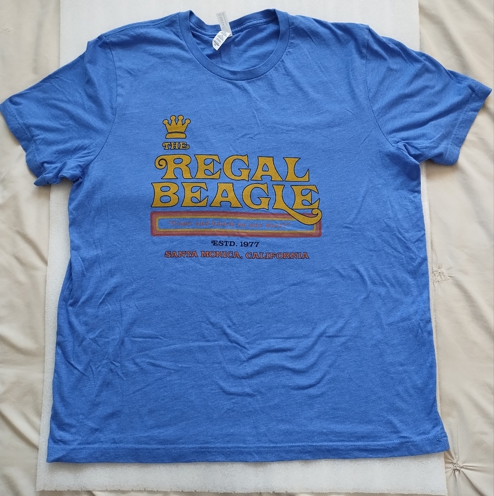Vintage XXL Regal Beagle Santa Monica est 1977 T-shirt Three's Company